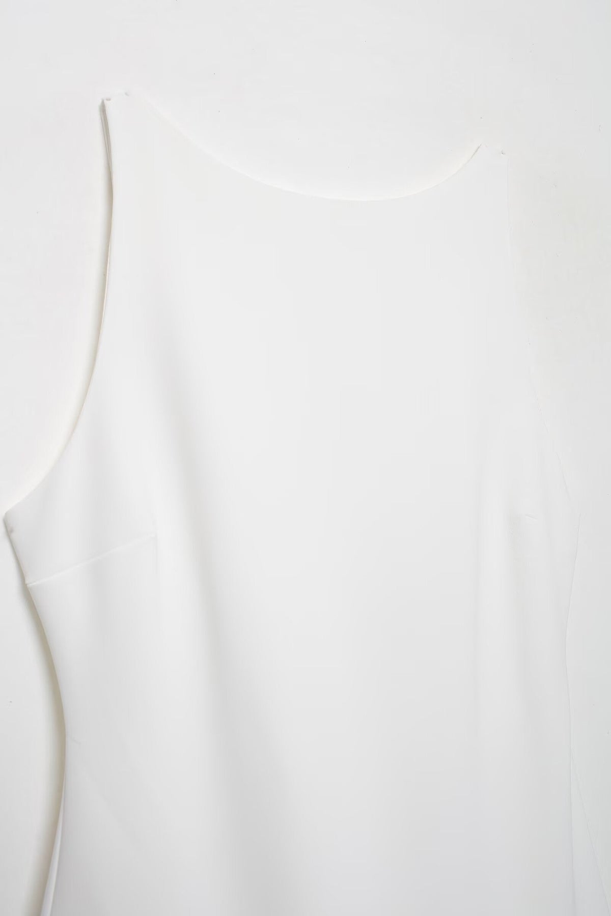 Solid Color Frilled Round Neck Sleeveless Dress