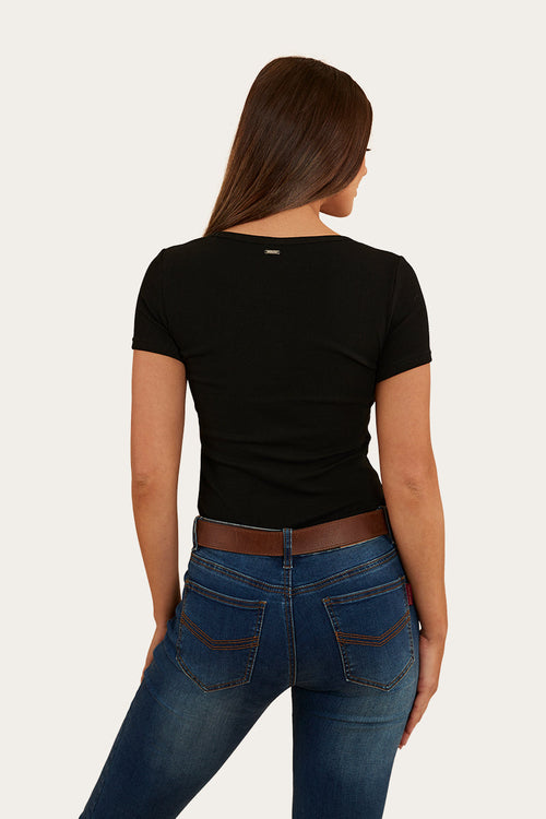 Arabella Womens Scoop Neck Baby Tee