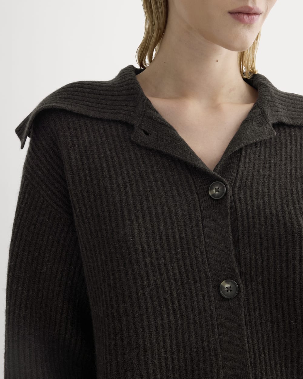 Fisherman Cardigan in Wool Cashmere | Americano Brown