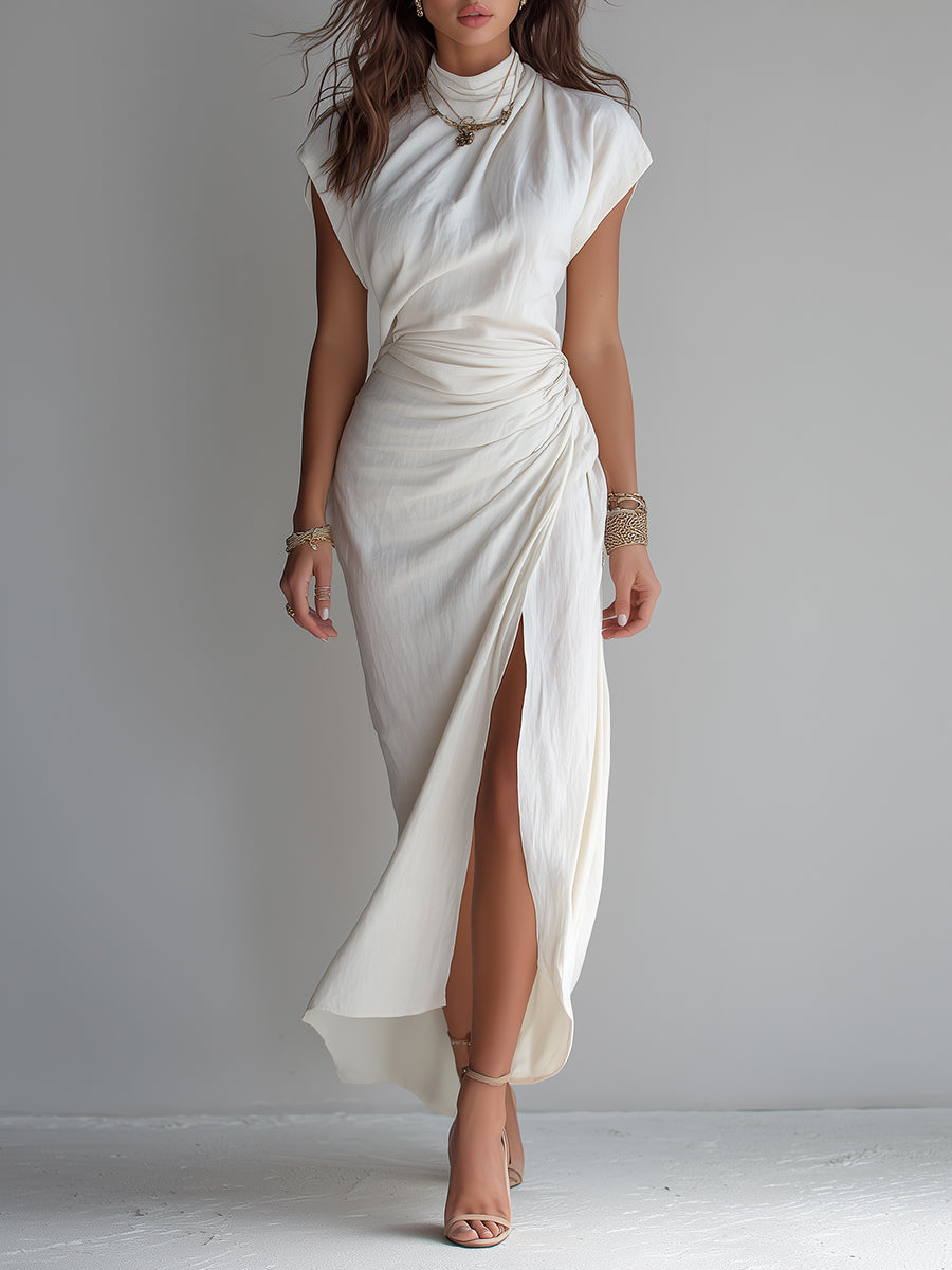 Elegant Maxi Dress With Batwing Sleeves And Side Slits