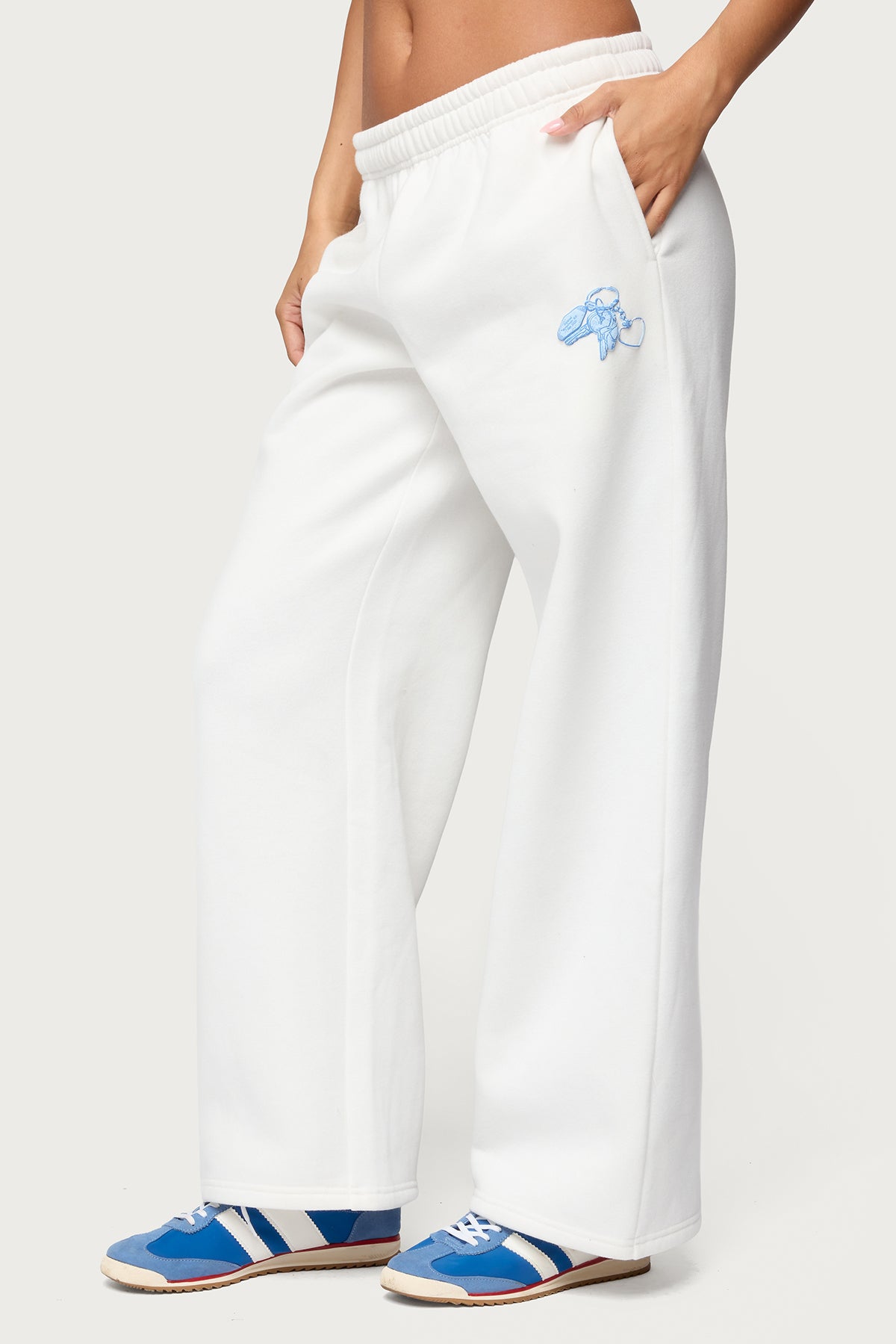 Keychain Cutie Straight Leg Sweatpants