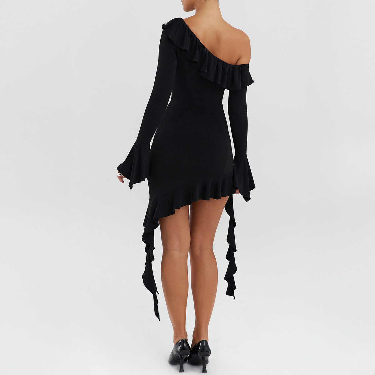 Short Sleeve Diagonal Collar Slim Fit Backless Ear Dress