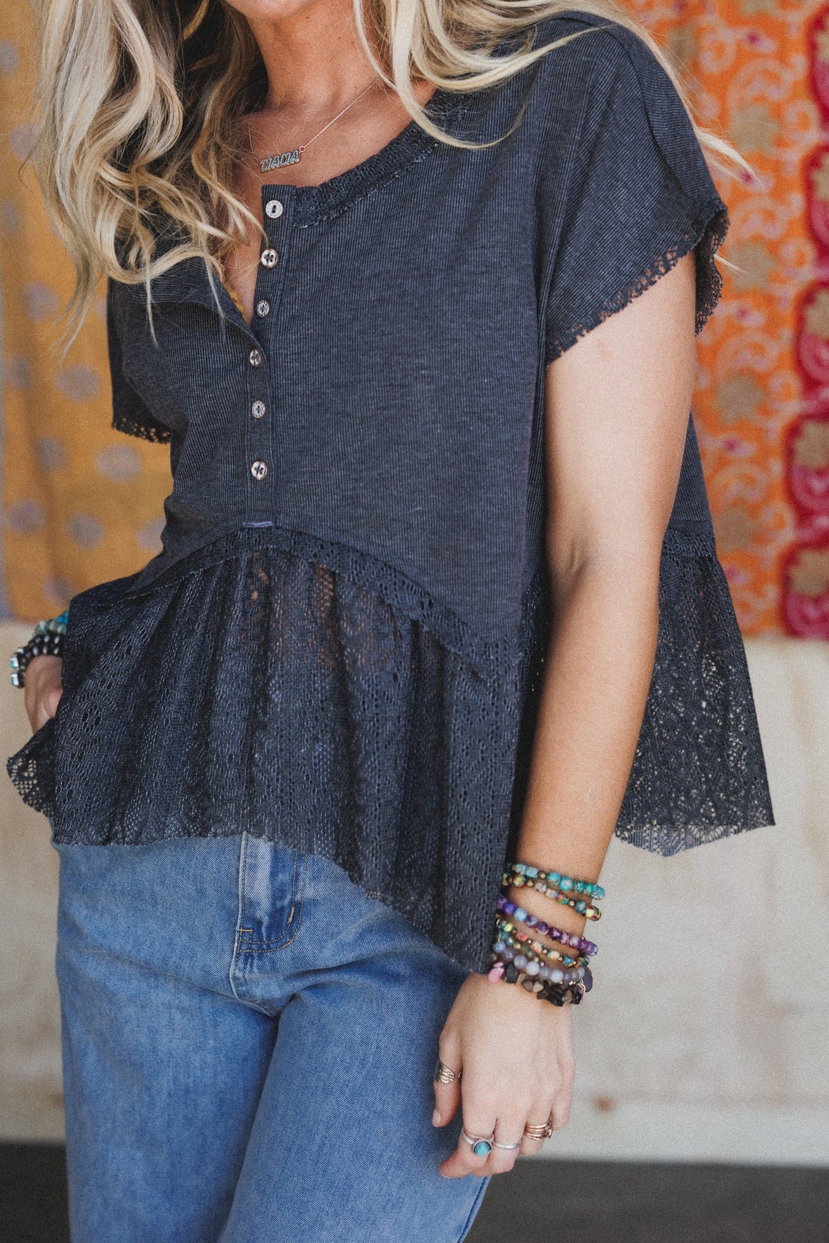 Callie Short Sleeve Tee - Charcoal